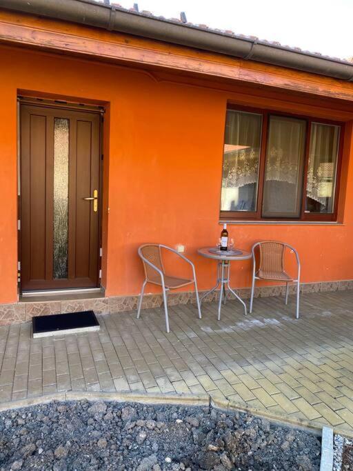 Apartment Anna Šakvice Buitenkant foto